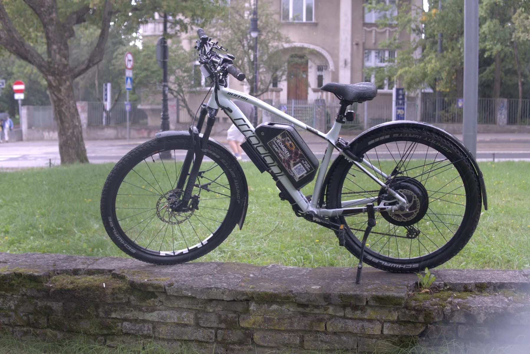 Romden Bike prepared for city riding