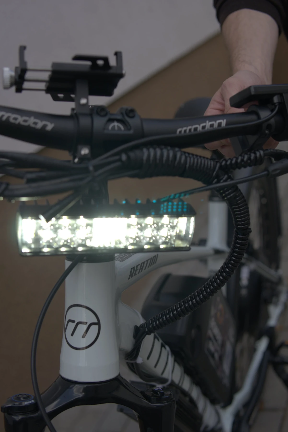 Передня частина Romden Bike